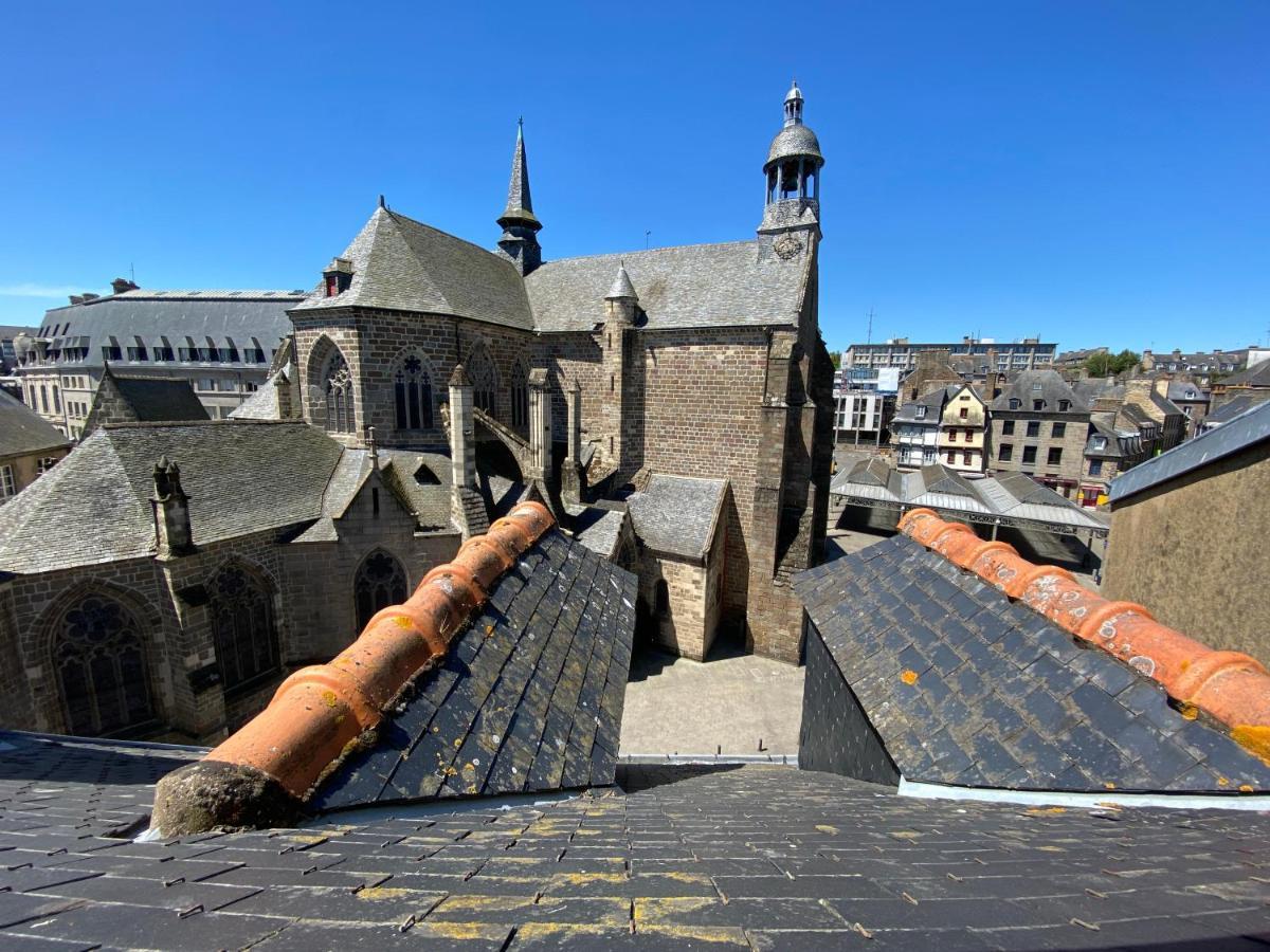 Marie Et Brieuc _ Duplex Lumineux Colore Atypique Face Cathedrale Saint-Brieuc Buitenkant foto